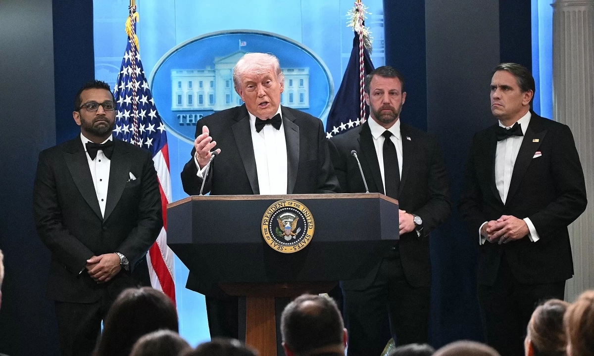 Thuyết âm mưu bùng lên ở Mỹ sau vụ mưu sát ông Trump