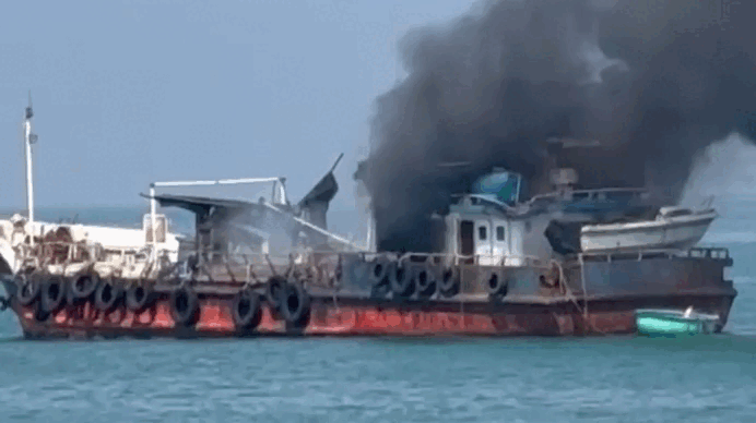 Cháy tàu chở dầu, một người mất tích