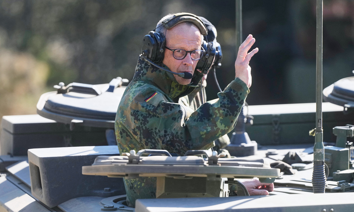 Thủ tướng Đức đề cao quan hệ NATO giữa căng thẳng với ông Trump