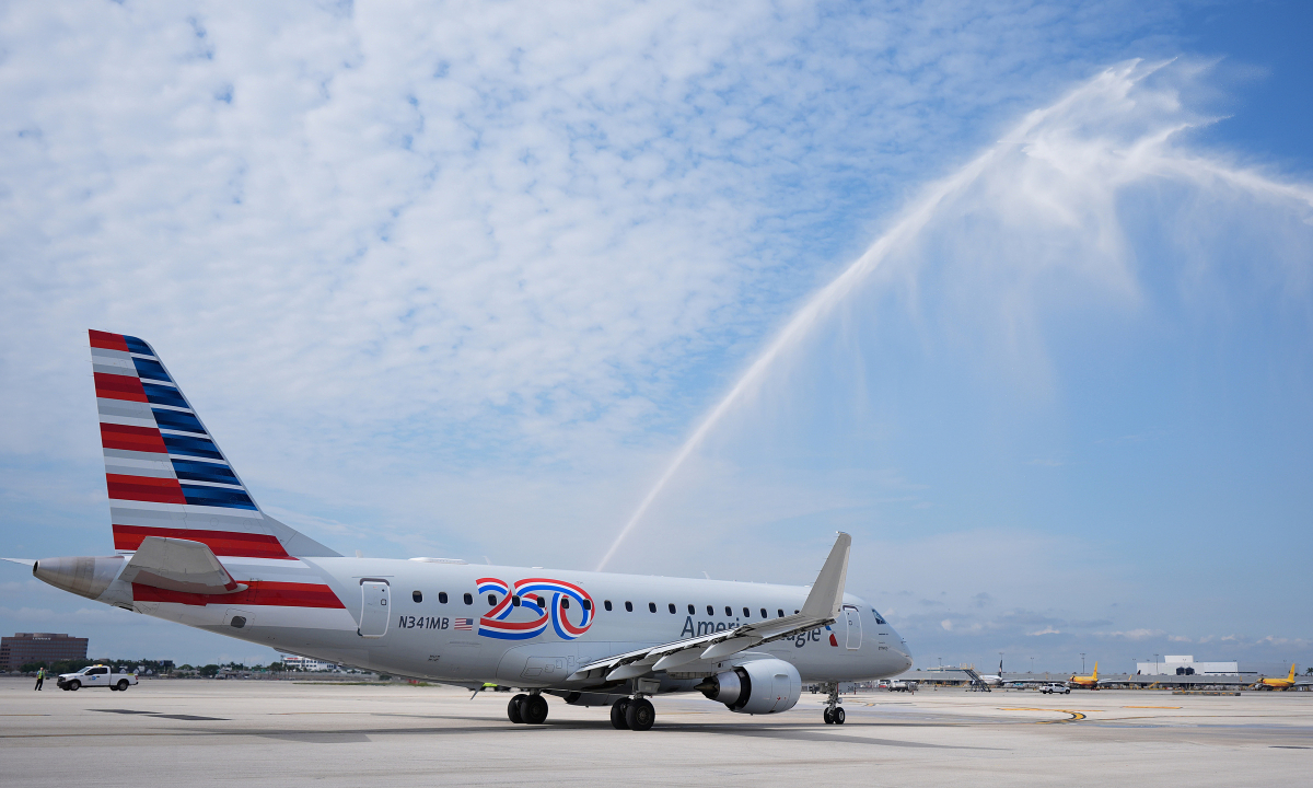 Mỹ mở lại đường bay thẳng tới Venezuela sau 7 năm