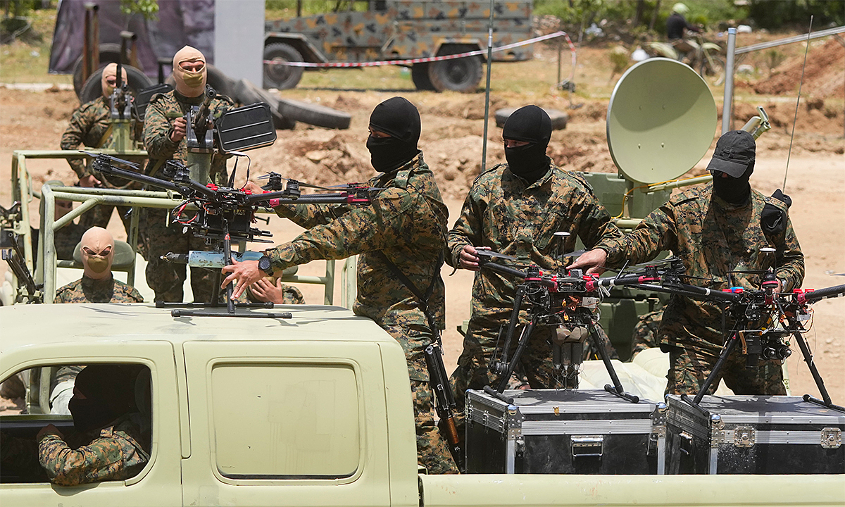 Hezbollah tuyên bố điều quân tăng viện đến miền nam Lebanon