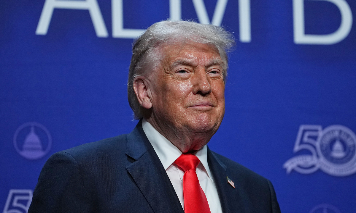 Ông Trump: Phủ nhận 'Mỹ chiến thắng Iran' là hành vi phản quốc