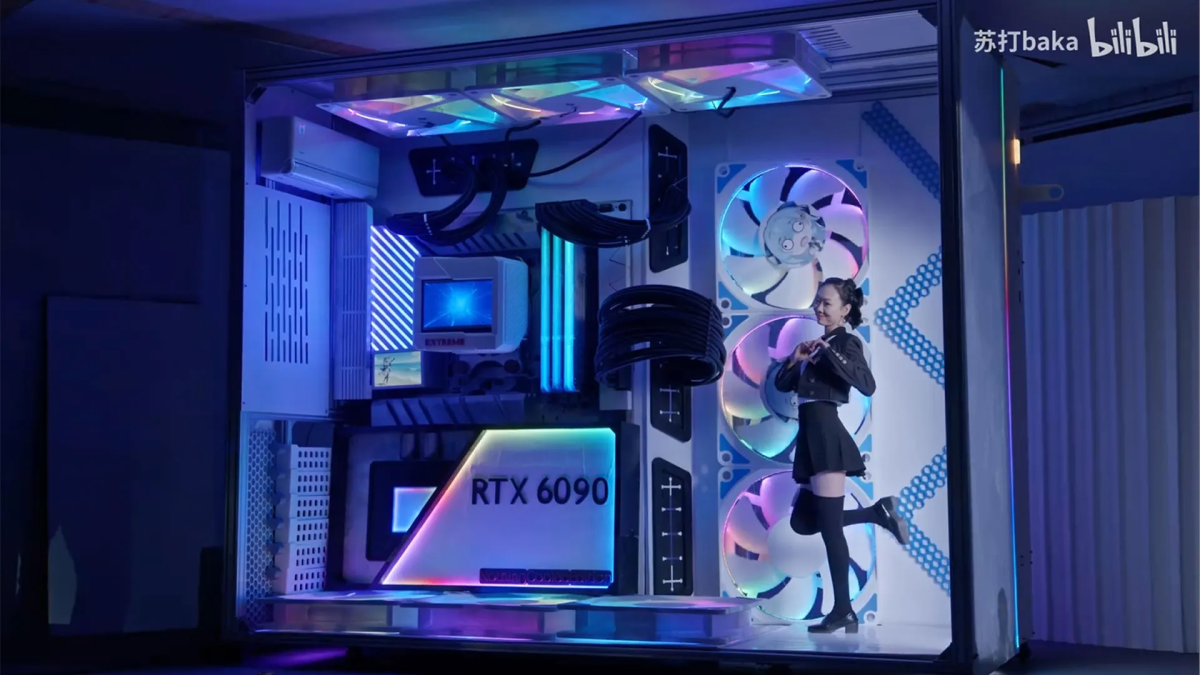 Nữ game thủ tự chế 'căn phòng CPU'