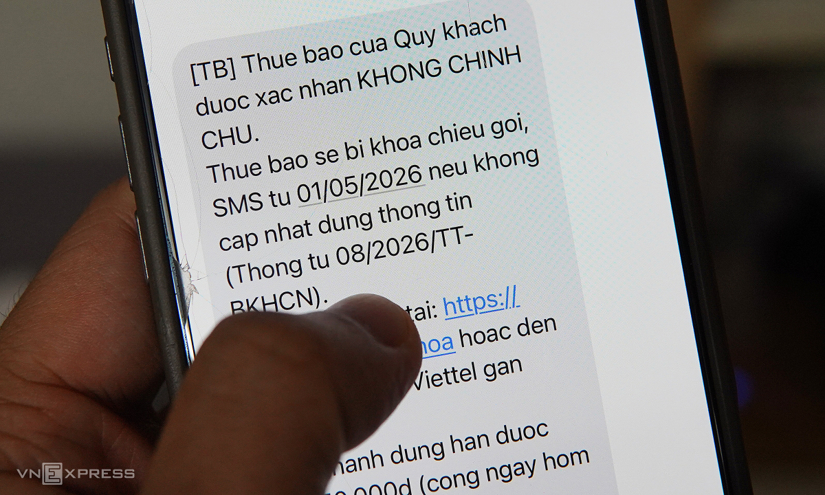 Nhiều người dùng bắt đầu bị khóa SIM vì không xác thực