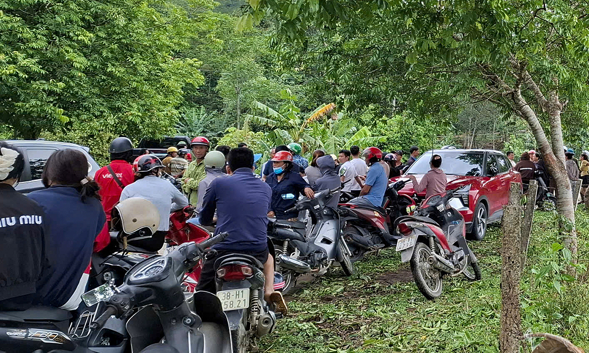 Chết trong bụi rậm sau khi sát hại người phụ nữ đơn thân