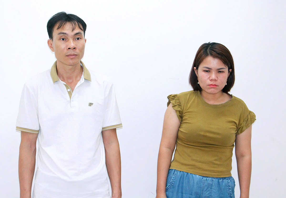Giám đốc ở TP HCM bị khởi tố vì thuê 10 người nước ngoài làm việc 'chui'