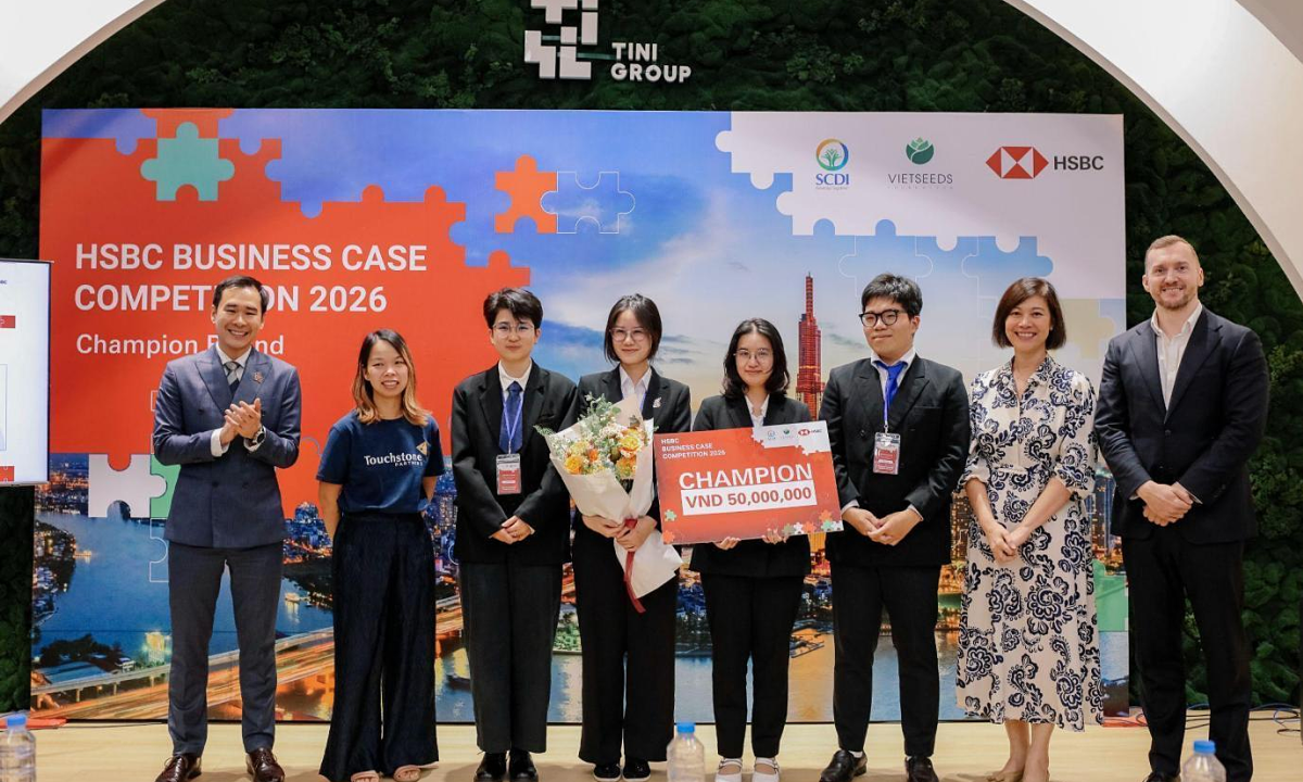 Đại học Ngoại thương Hà Nội vô địch HSBC Business Case Competition 2026