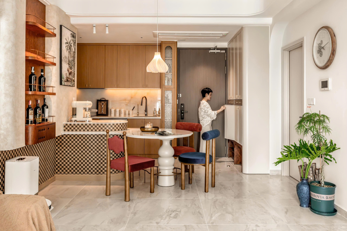 Căn hộ Contemporary Retro dùng họa tiết caro làm điểm nhấn