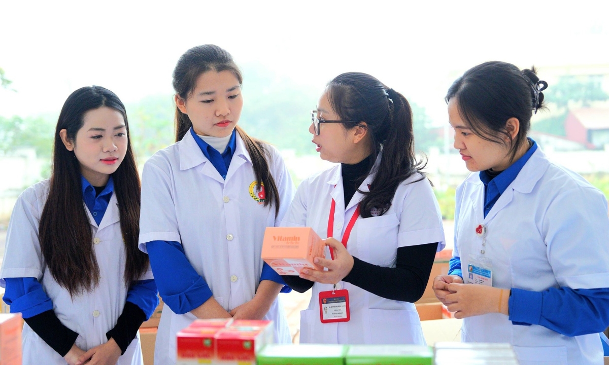 Một trường Y tăng gấp đôi học phí