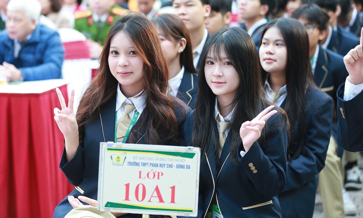 Học sinh cấp 2, 3 chất lượng cao phải đạt chuẩn tiếng Anh ngang đại học