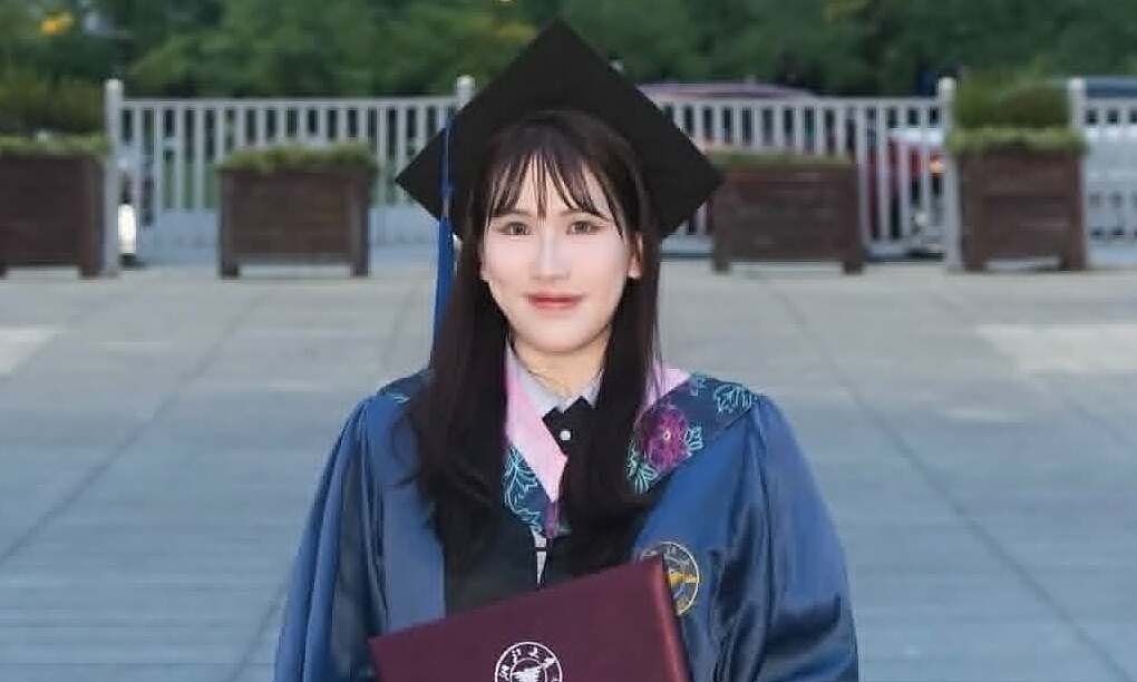 Cô gái Hà Tĩnh vào Đại học Thanh Hoa sau một lần từ bỏ