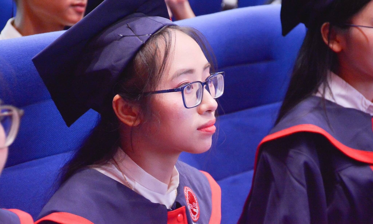 Trường đại học xét tốt nghiệp cho sinh viên mỗi tháng một lần