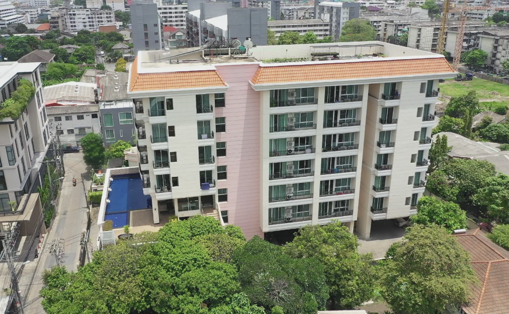 Chung cư cũ chục năm Hà Nội rao bán 6 tỷ đồng 'đắt vô lý'