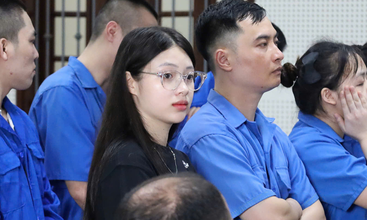 Bạn gái Bùi Đình Khánh khai hối hận vì 'tin nhầm' kẻ buôn ma túy