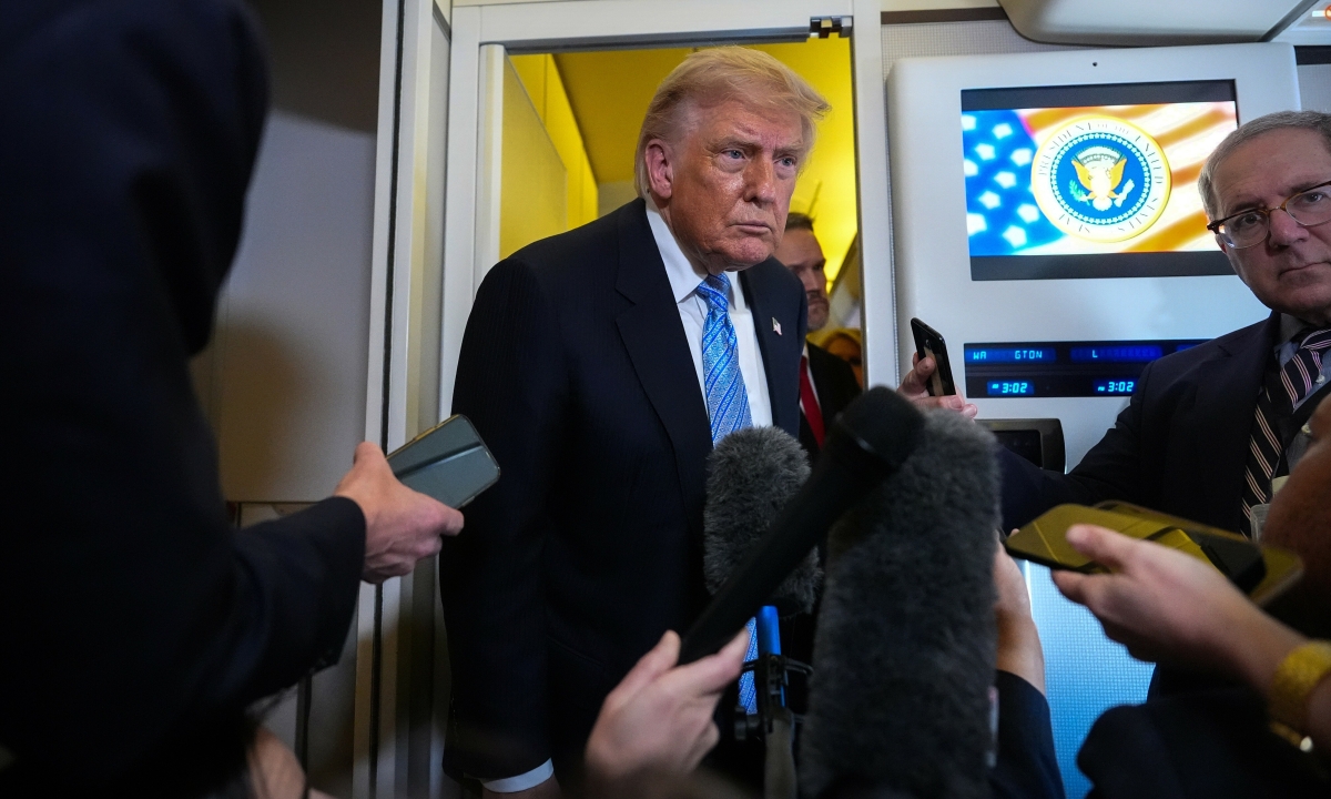 Ông Trump: Mỹ cho phép 3 tàu dầu Trung Quốc đi qua Hormuz