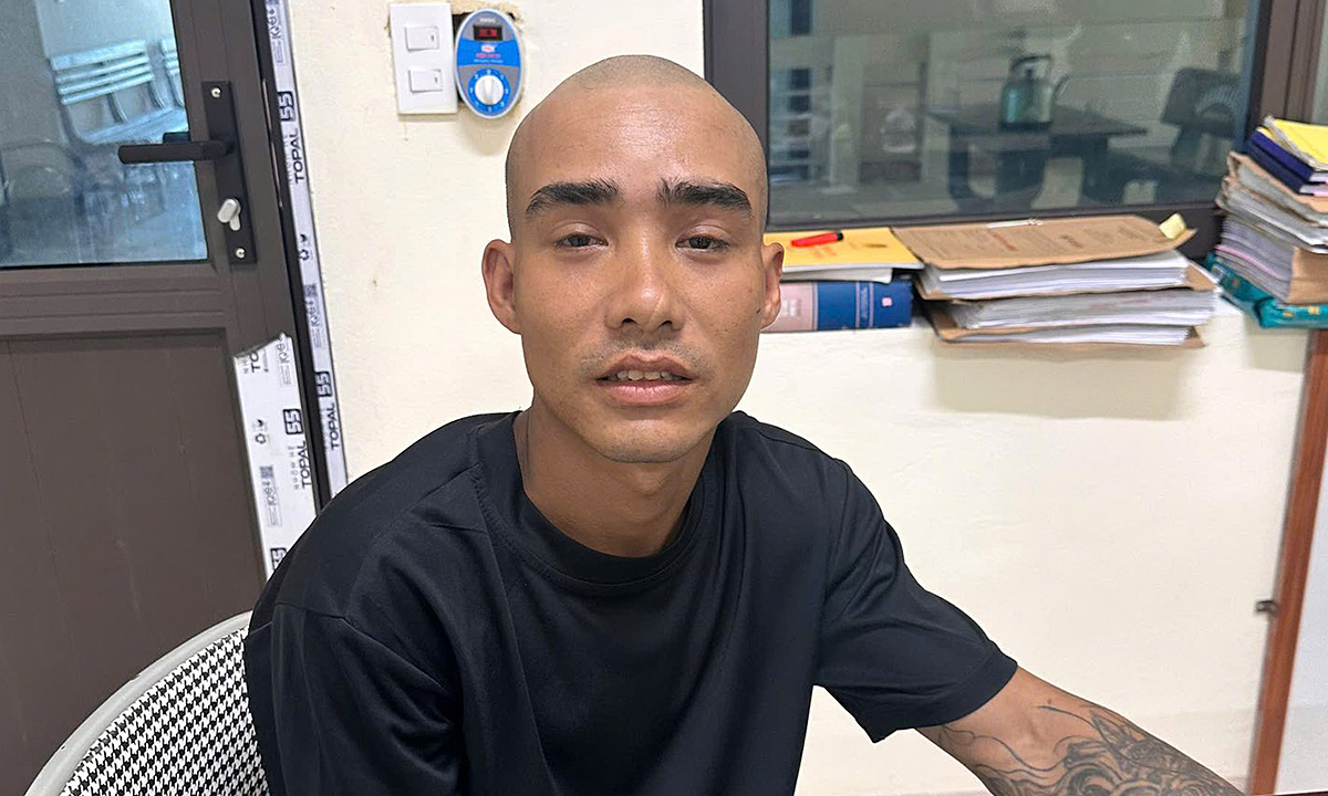 Công an làm việc với người livestream dọa đánh mẹ