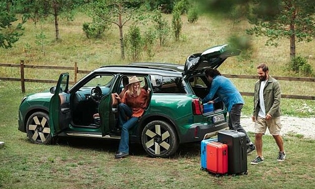 MINI Countryman thế hệ mới nhận ưu đãi 340 triệu đồng