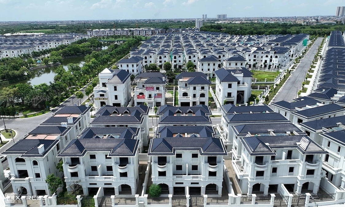 Kinh tế Xã hội Hạ tầng Bất động sản Du lịch Hà Nội đề xuất tặng biệt thự, căn hộ cho nhân lực chất lượng cao