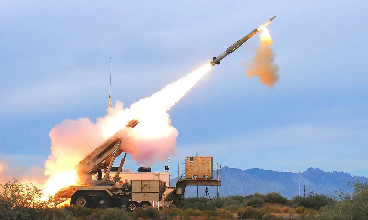 Quân đội Mỹ tìm mua tên lửa giá rẻ cho Patriot