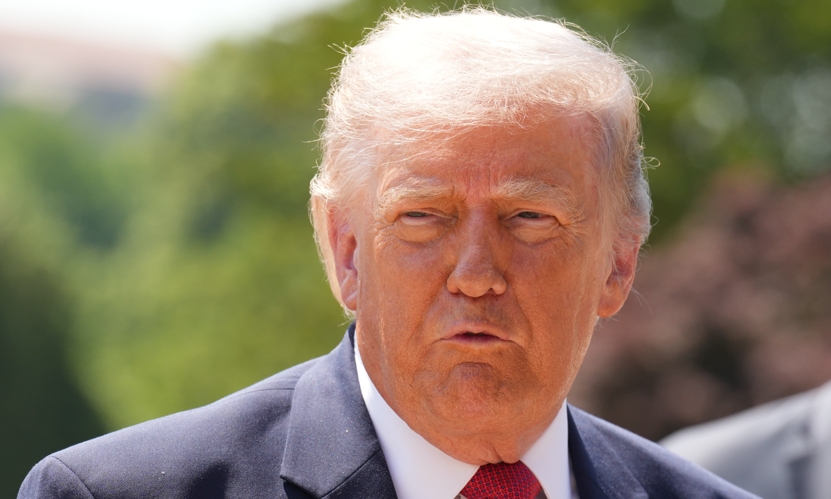 Ông Trump: Mỹ có thể tập kích Iran trong những ngày tới