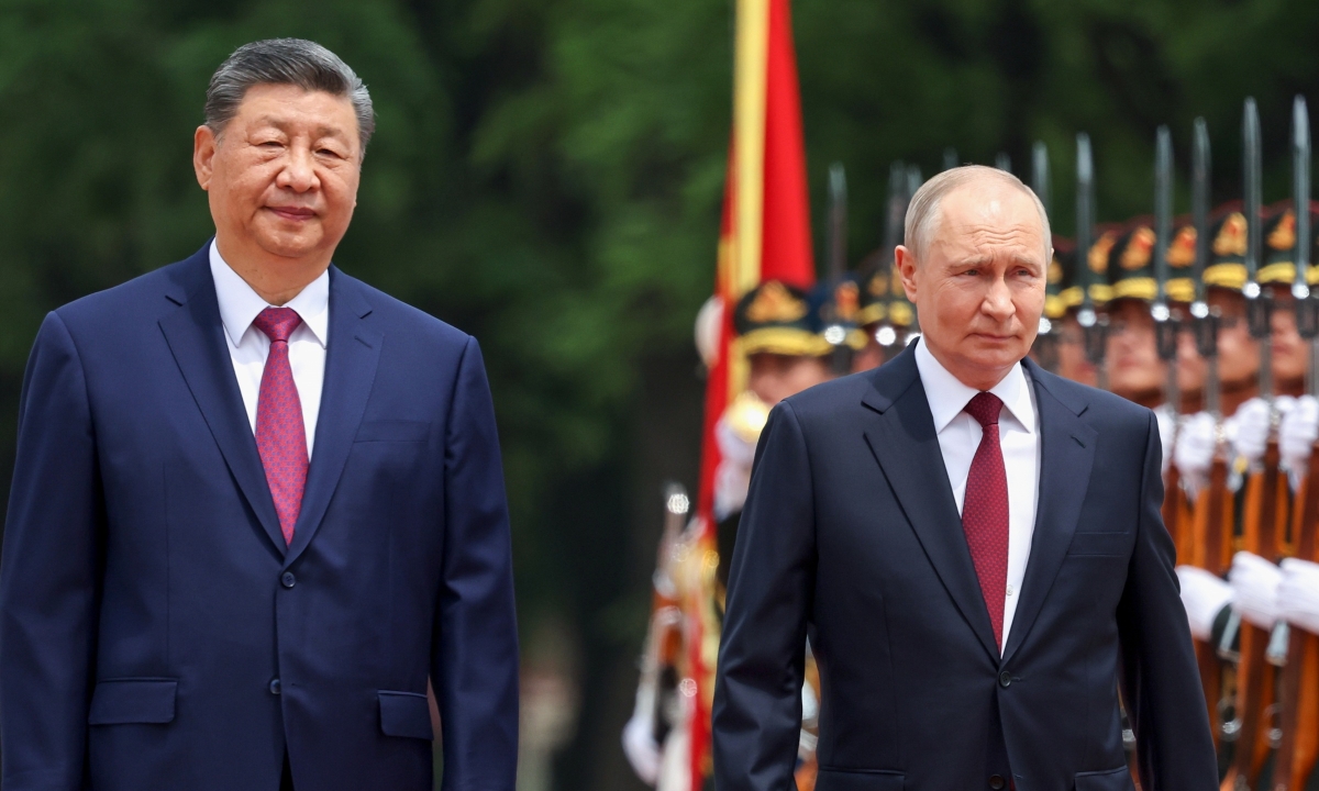 Ông Putin đạt được gì từ chuyến thăm Bắc Kinh?