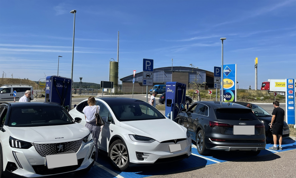 Doanh số xe điện toàn cầu dự kiến đạt kỷ lục trong 2026