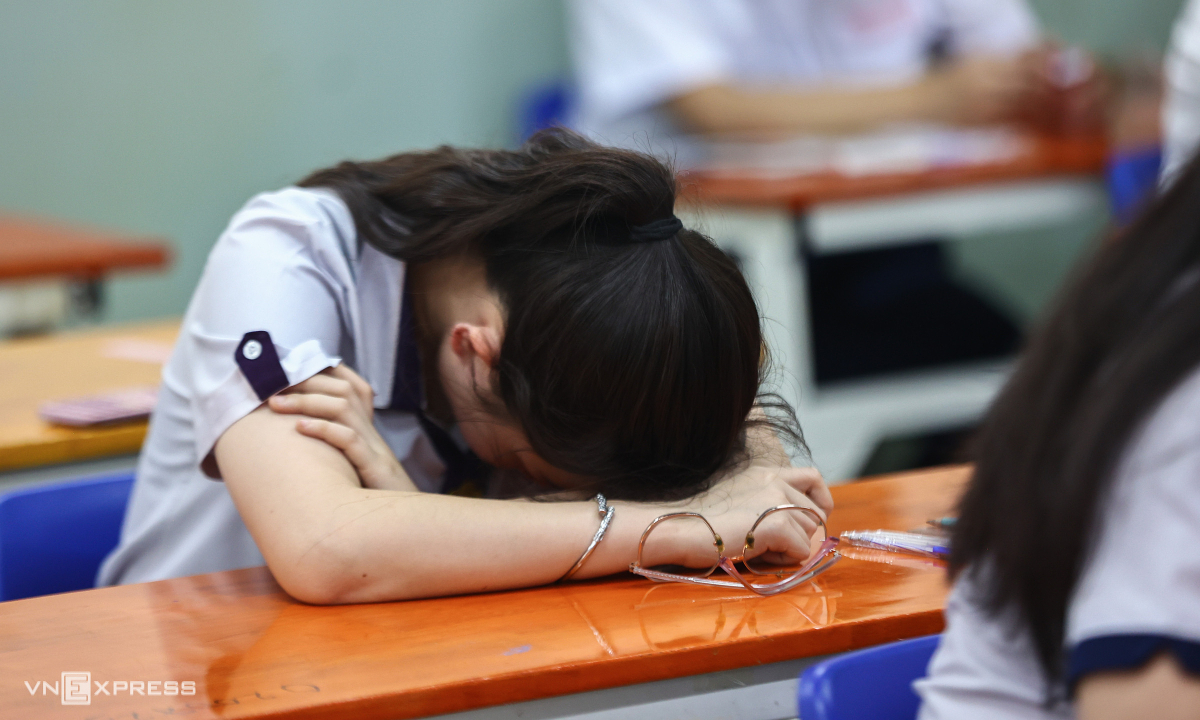 Nhiều sinh viên muốn đổi ngành, mông lung việc làm khi ra trường