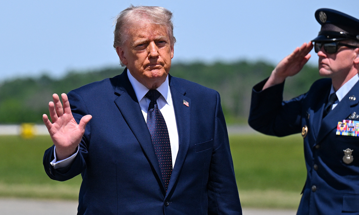 Những nghị sĩ Cộng hòa lo ông Trump nhượng bộ Iran quá mức