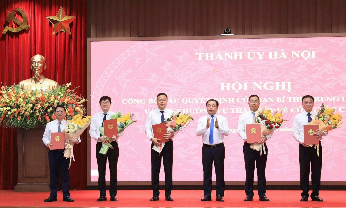 Hà Nội điều động loạt lãnh đạo sở, phường, xã