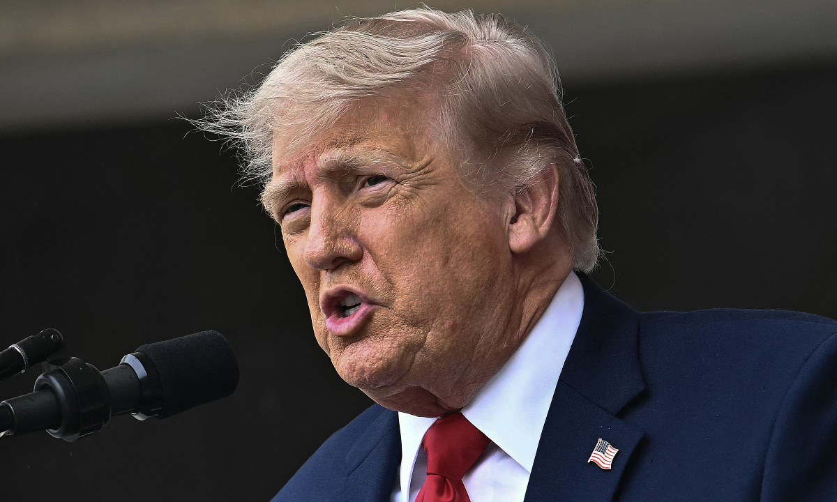 Ông Trump nêu cách xử lý uranium làm giàu cao của Iran
