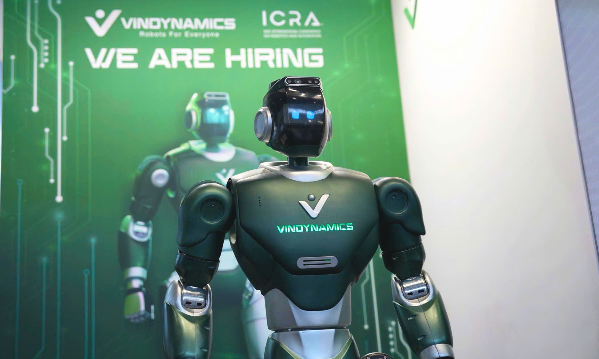 VinDynamics ra mắt robot hình người