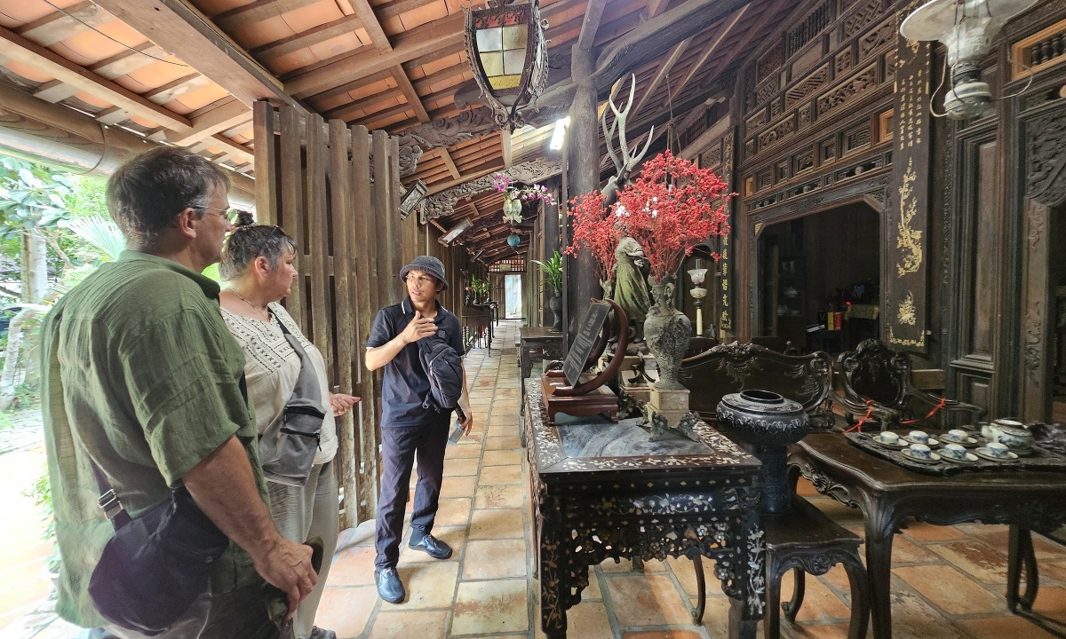 Biệt thự cổ miền Tây loay hoay 'tìm đường sống'