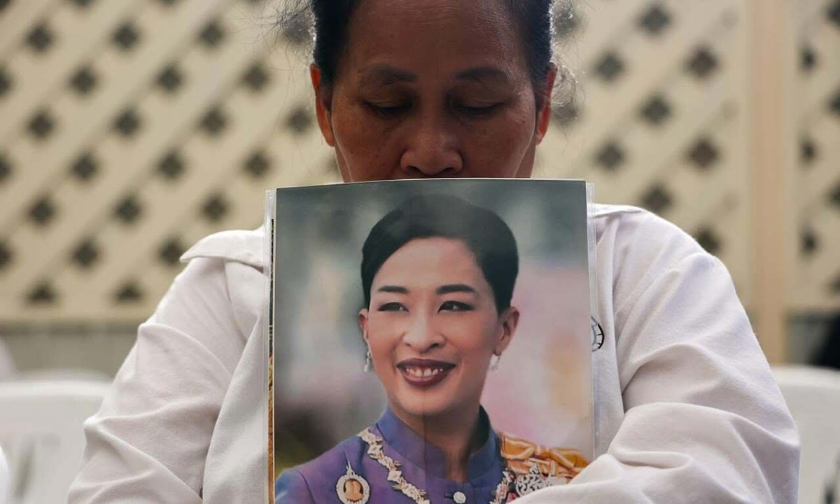 Cuộc đời công chúa 'tài đức vẹn toàn' của Thái Lan