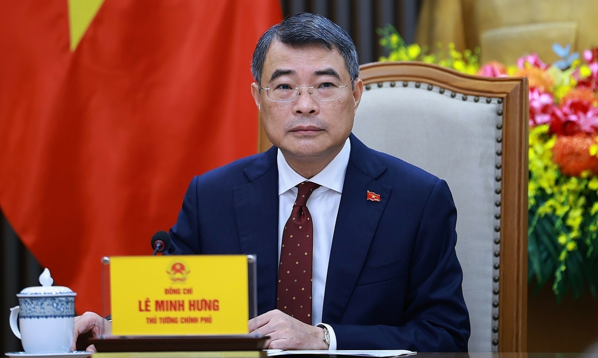 Thủ tướng Lê Minh Hưng điện đàm với Thủ tướng Trung Quốc