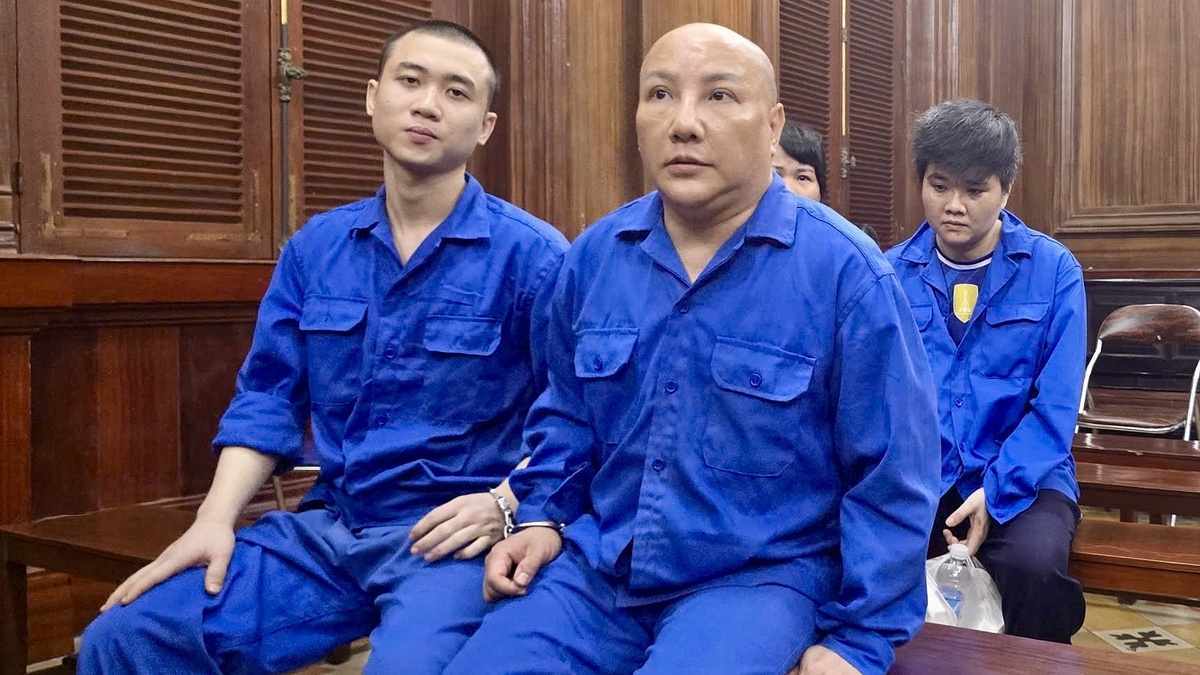 Việt kiều Mỹ bị phạt 11 năm tù vì mua 3 trẻ em đưa ra nước ngoài