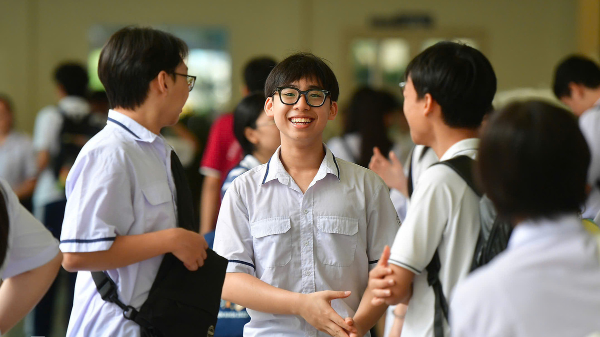Điểm chuẩn lớp 10 chuyên TP HCM cao nhất 39,25/50