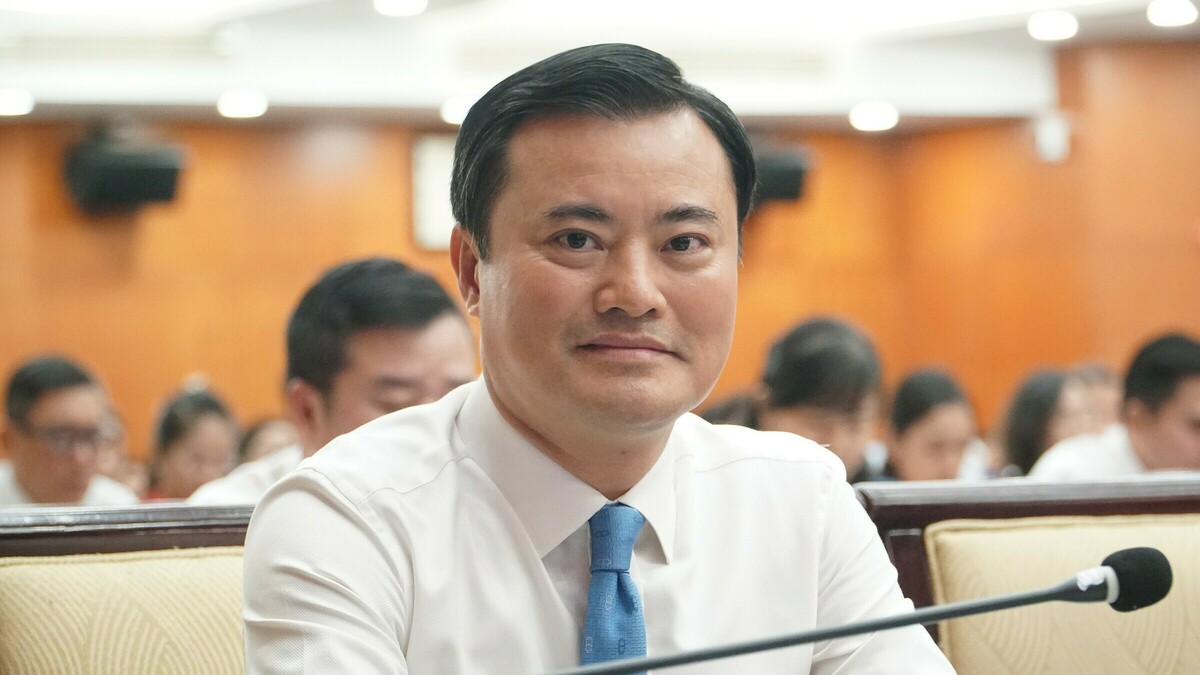 TP HCM miễn nhiệm một phó chủ tịch UBND