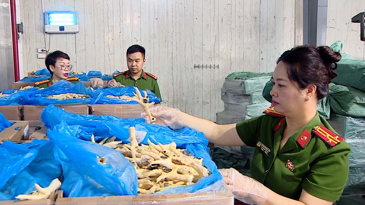 Lời khai của nữ giám đốc bán hơn 10.000 tấn chân gà 'bẩn' ra thị trường