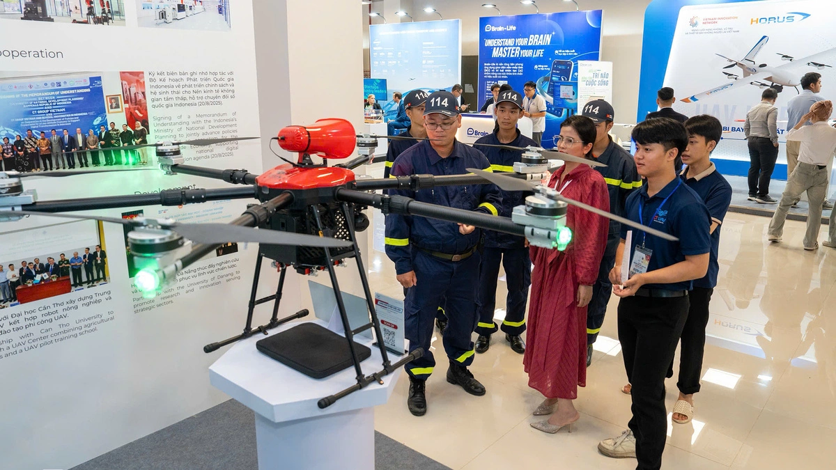 'Cần cách tiếp cận thực dụng để phát triển công nghệ chiến lược'