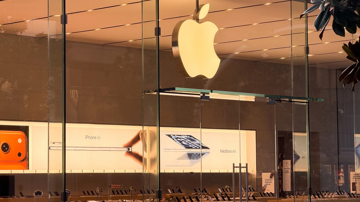 Phản ứng trái chiều khi sản phẩm Apple tăng giá hàng triệu đồng
