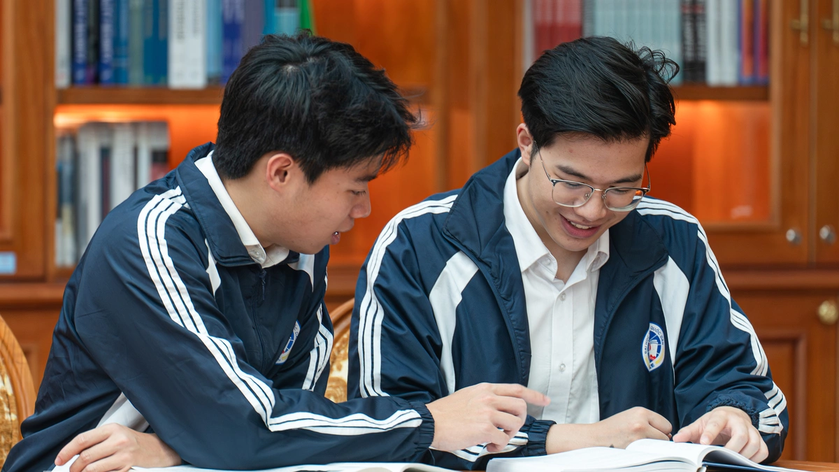 Điểm chuẩn Đại học Kinh tế Quốc dân dự kiến giảm