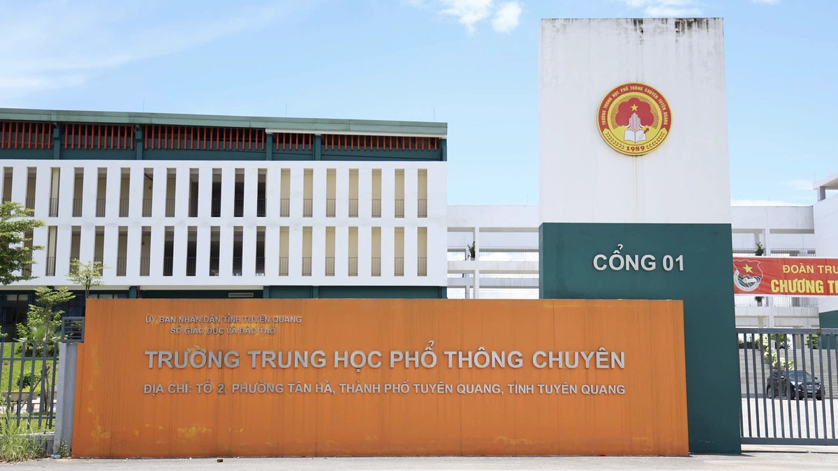 Bộ Giáo dục: Chưa phát hiện bất thường trong chấm thi Toán tại Tuyên Quang