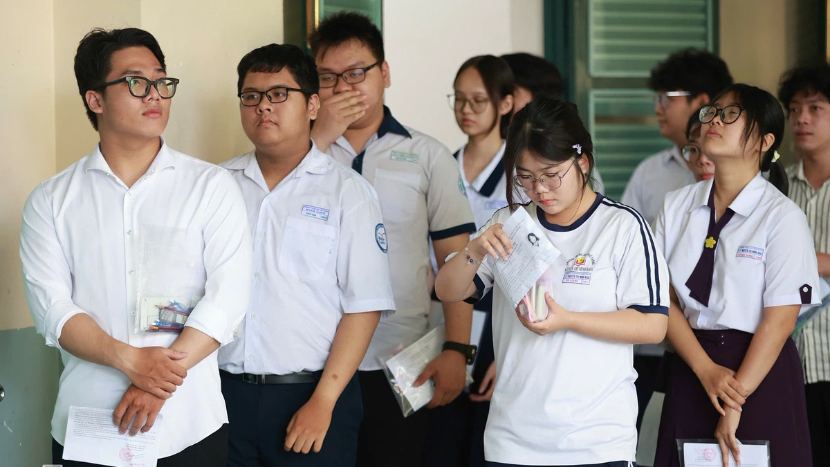 Hơn 65 đại học công bố điểm sàn, từ 15 đến 25