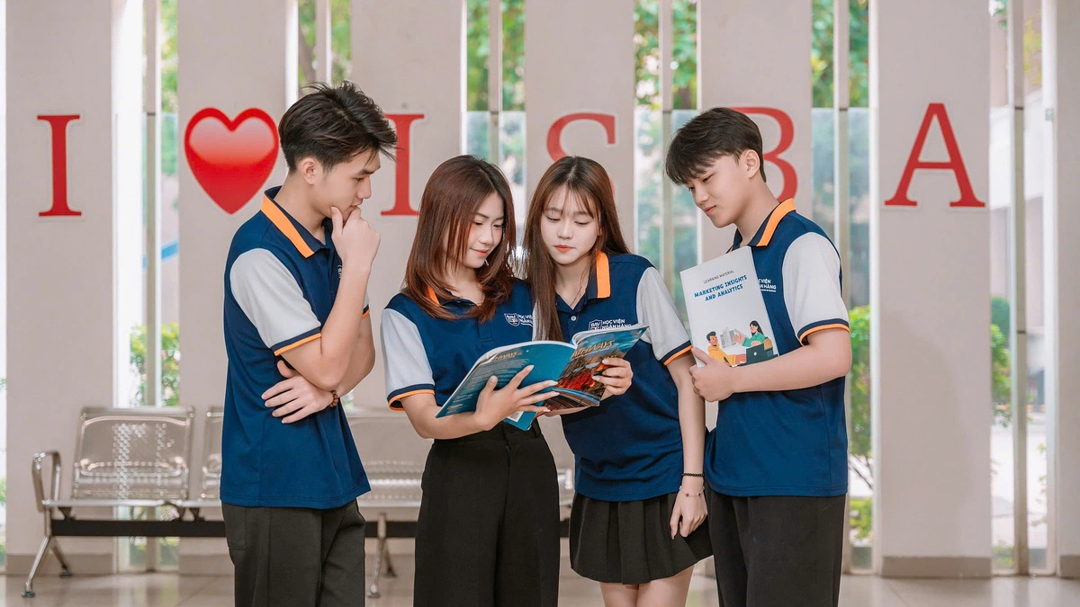 Học viện Ngân hàng công bố điểm sàn, bảng quy đổi điểm chuẩn