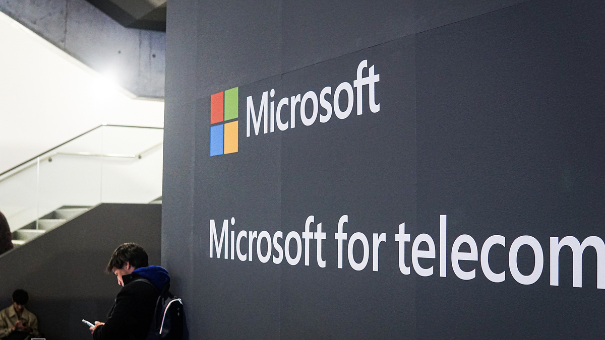 Microsoft sa thải 4.800 người