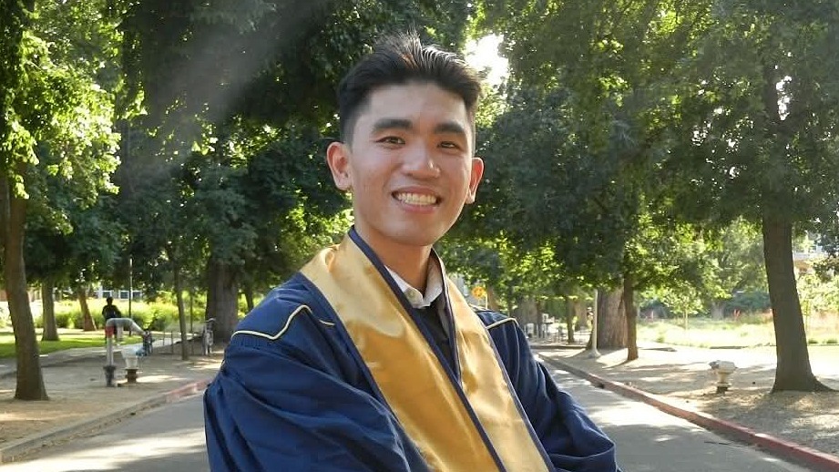 'Gõ cửa' giáo sư, chàng trai giành học bổng tiến sĩ gần 8 tỷ đồng