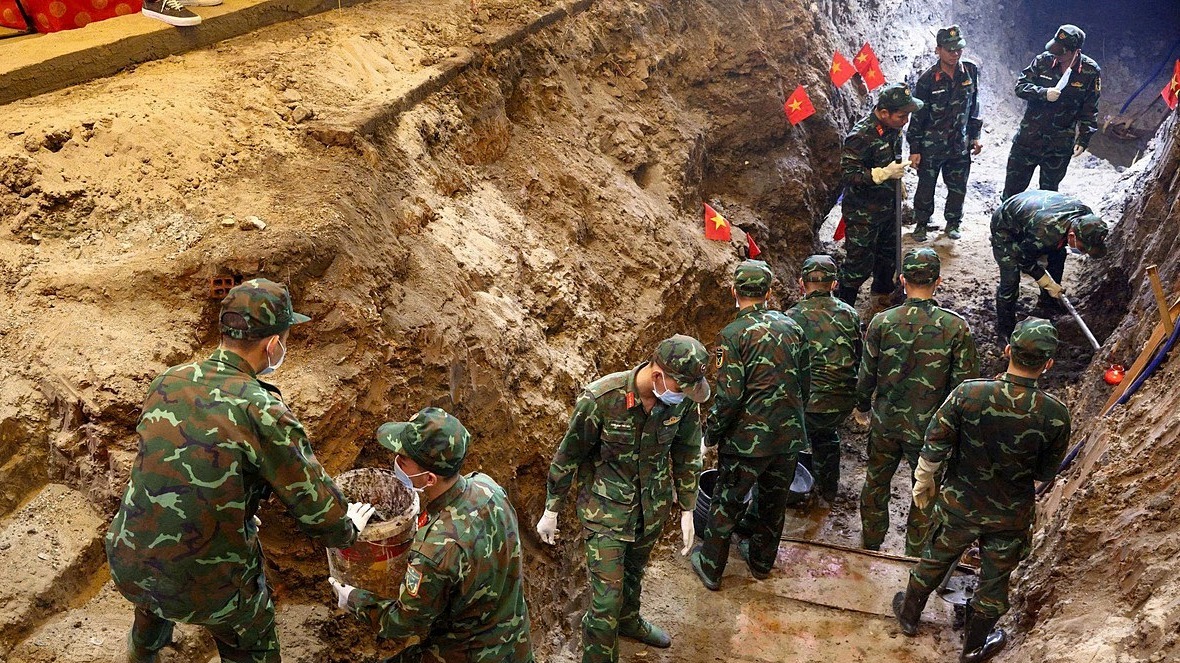Hành trình khoanh vùng mộ tập thể ở công viên Lê Thị Riêng