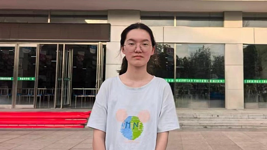 Nữ sinh nghèo được cả Thanh Hoa, Bắc Đại săn đón
