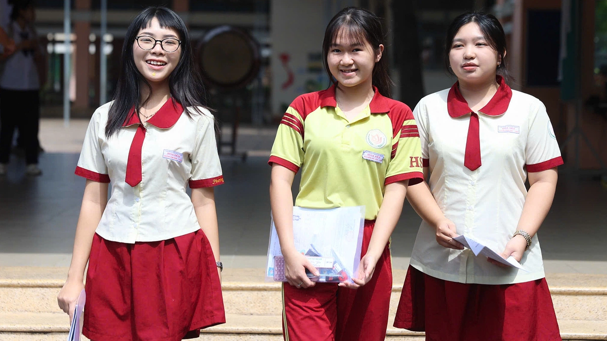 Điểm sàn Đại học Luật TP HCM thấp nhất 16