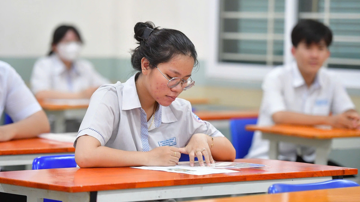 Điểm sàn Đại học Công nghiệp TP HCM 16-20